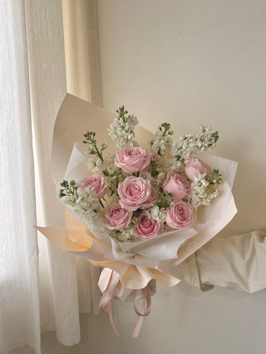 "Rosy Snowfall" Fresh Rose & Matthiola Bouquet