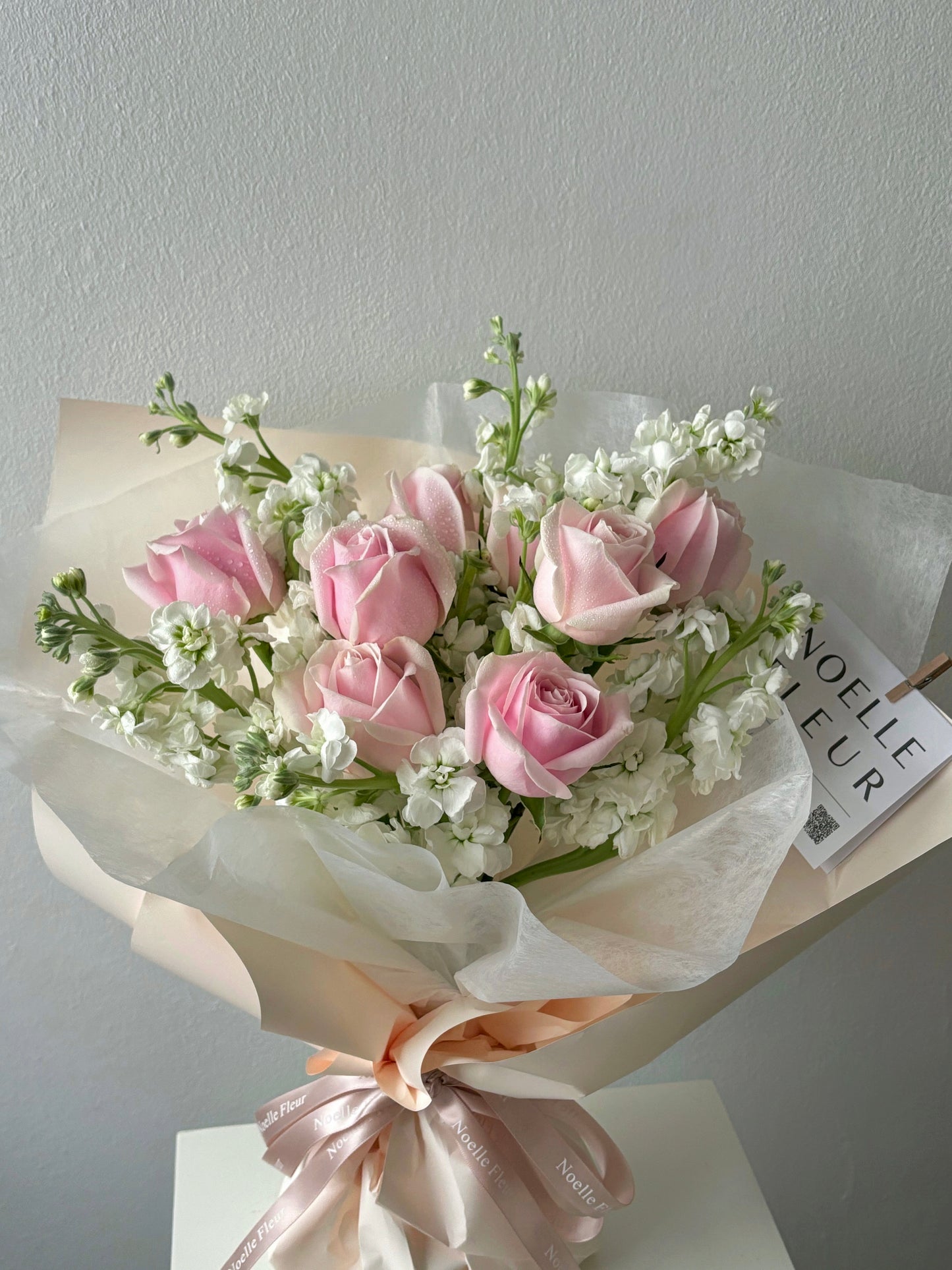 "Rosy Snowfall" Fresh Rose & Matthiola Bouquet