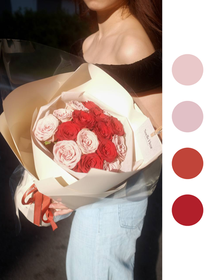 "Romance à Paris" Rose Bouquet