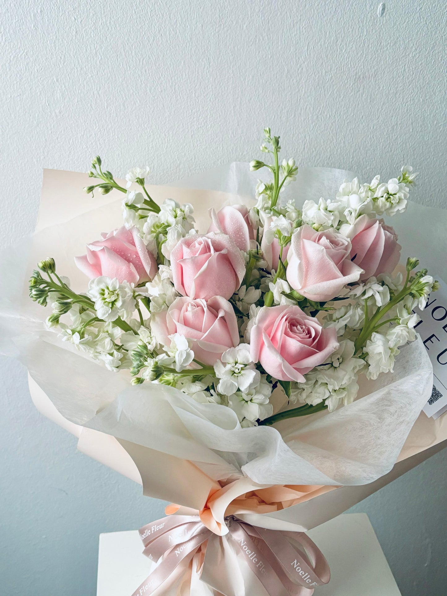 "Rosy Snowfall" Fresh Rose & Matthiola Bouquet