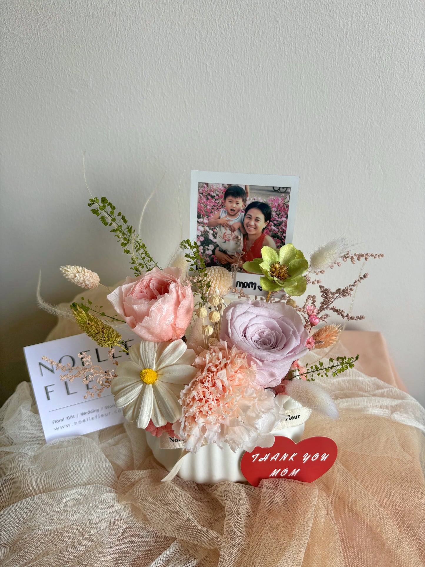 "Eternal Joy" Preserved Flower Vase (Mother's Day’25)