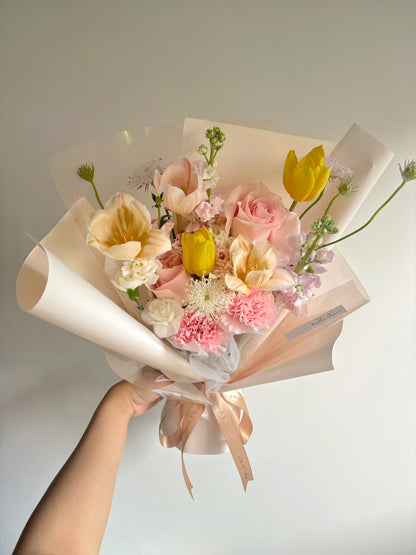 "Radiant Charm" Fresh Flower Bouquet (Mother's Day’25)