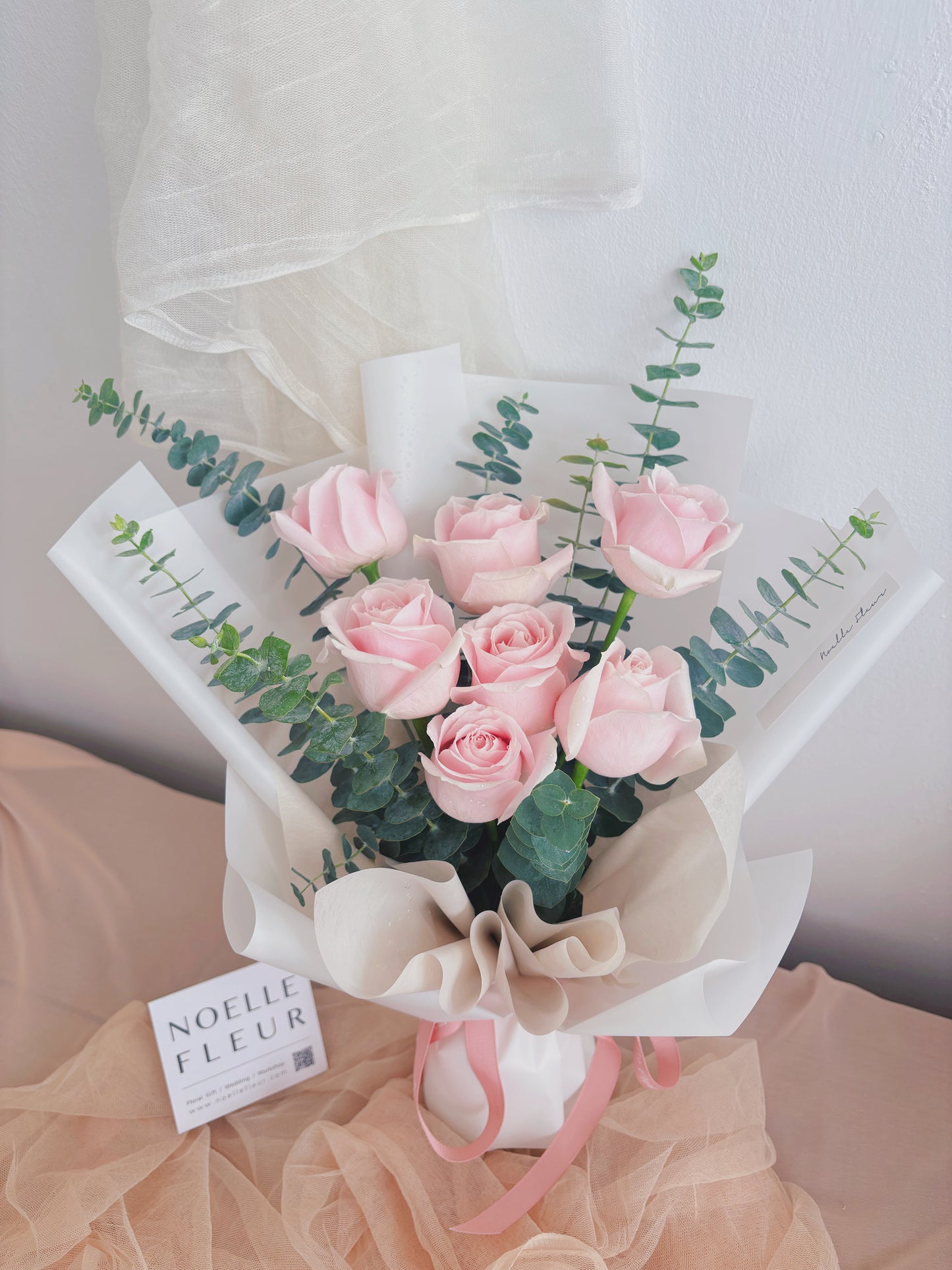 "Rosy Sweetheart" Pink Avalanche Rose Bouquet