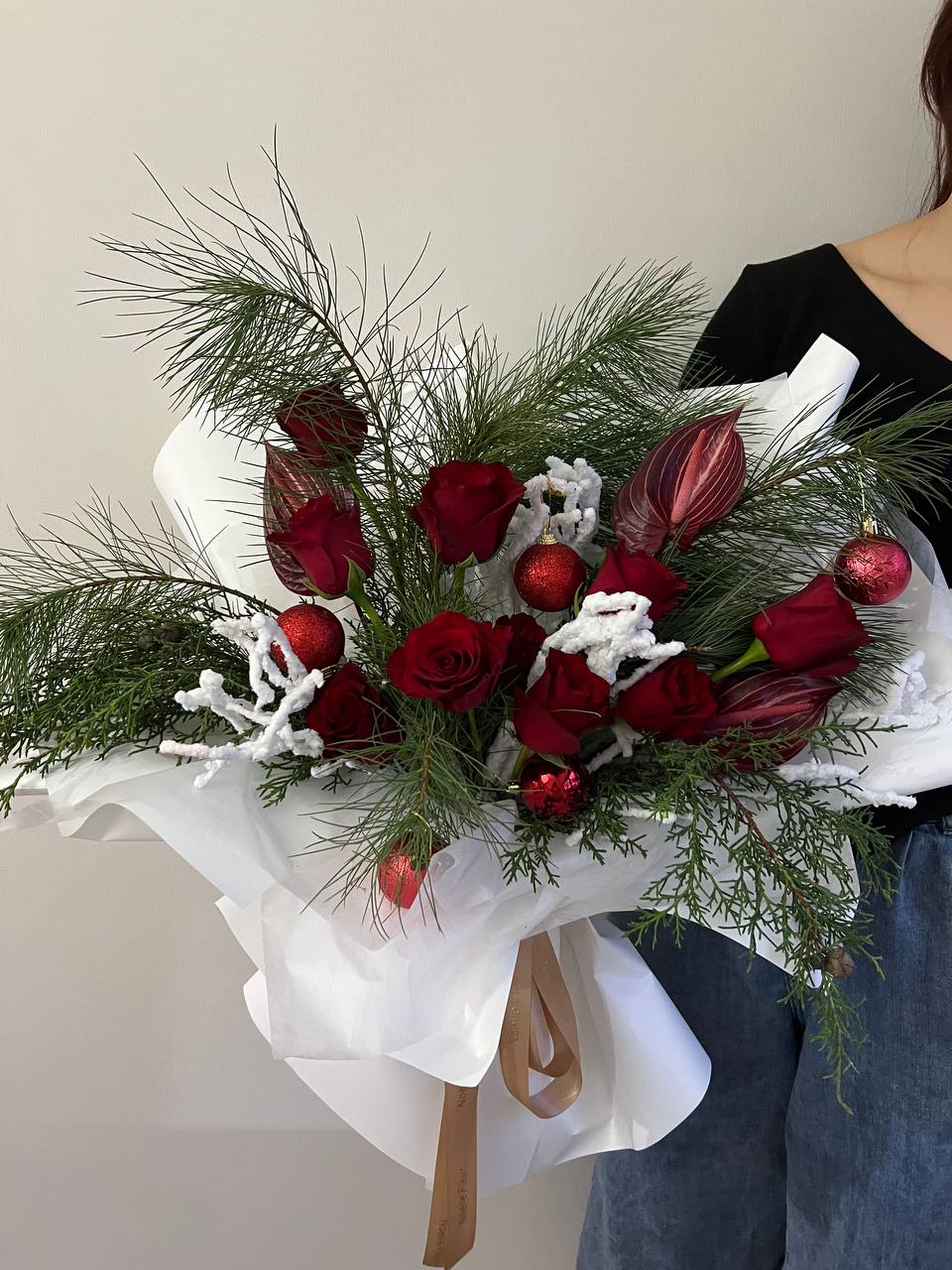 "Merry Whispers" Christmas Bouquet