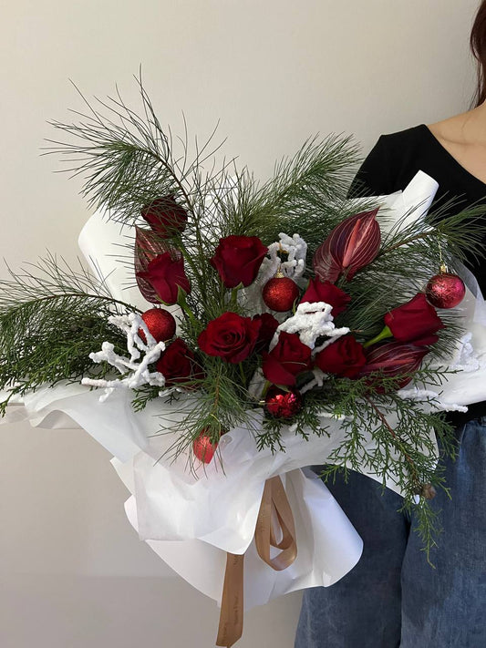 "Merry Whispers" Christmas Bouquet