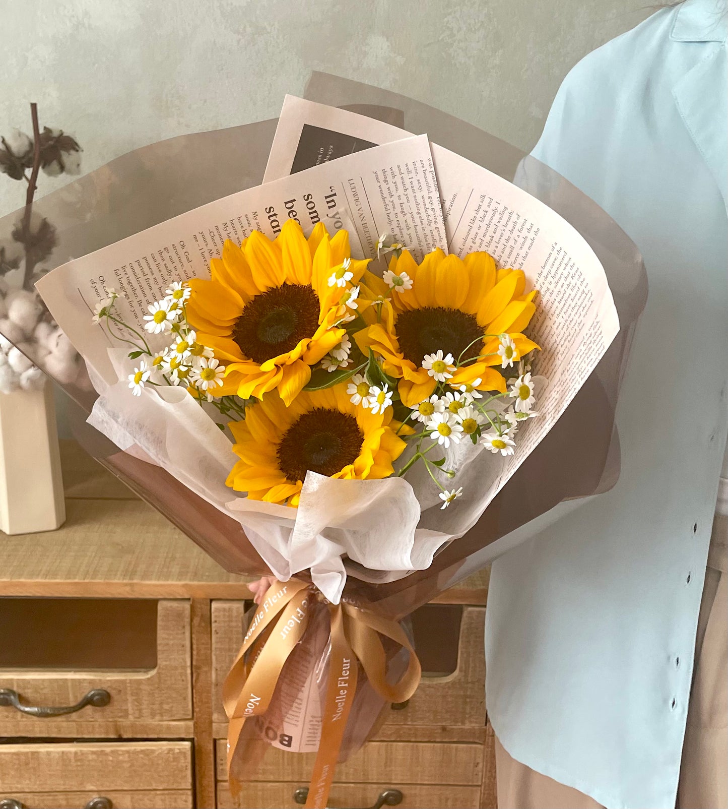 "Daisy Sunburst" Sunflower Bouquet