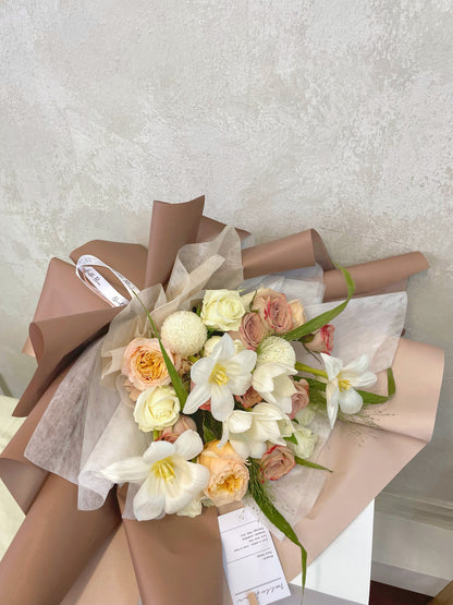 "Café Blush Delight" Mixed Fresh Flower Bouquet